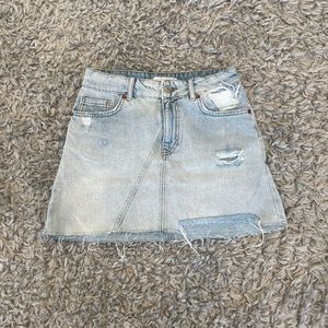 Light washed Zara Skirt